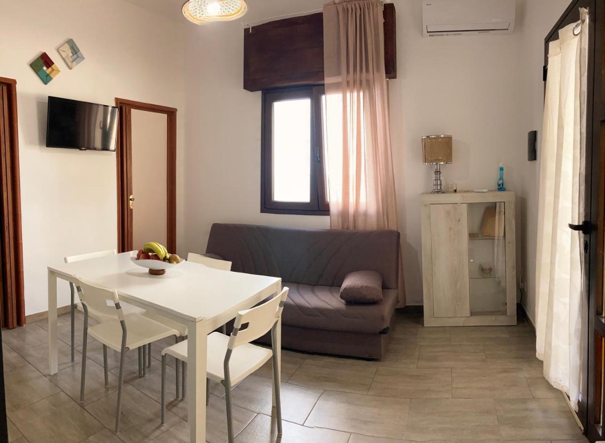 Noemi Holiday House Agnone Bagni Eksteriør bilde